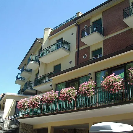 Ristorante Parco 酒店 彭纳比利